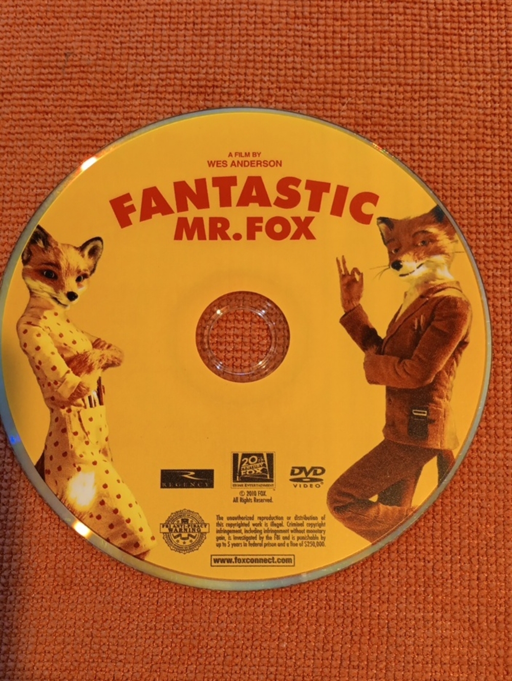 2/$8 Fantastic Mr. Fox DVD *NO CASE*